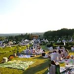 Апартаменты Locations Secretes *